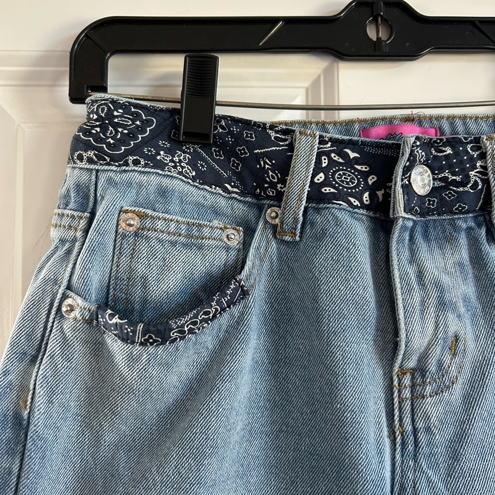Edikted Light Blue Flare Jeans with Patterned Waistband